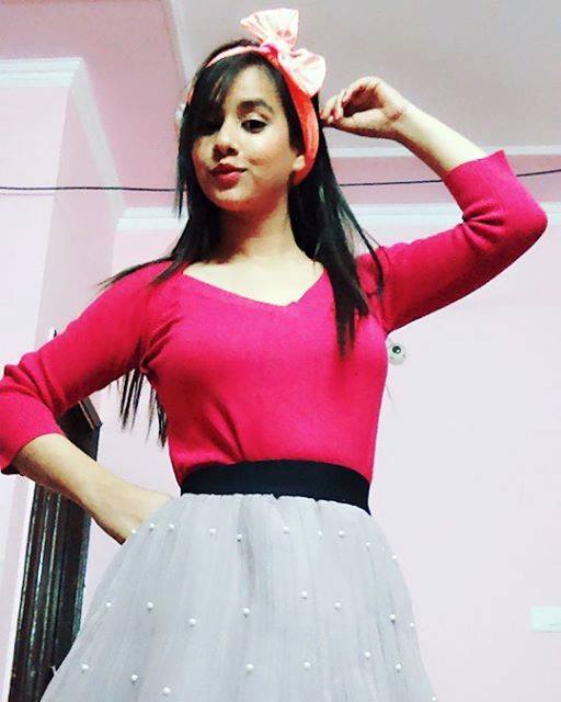 Sunanda Sharma Biography,family,songs