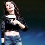 Neha Kakkar, Biography,Jeans Top